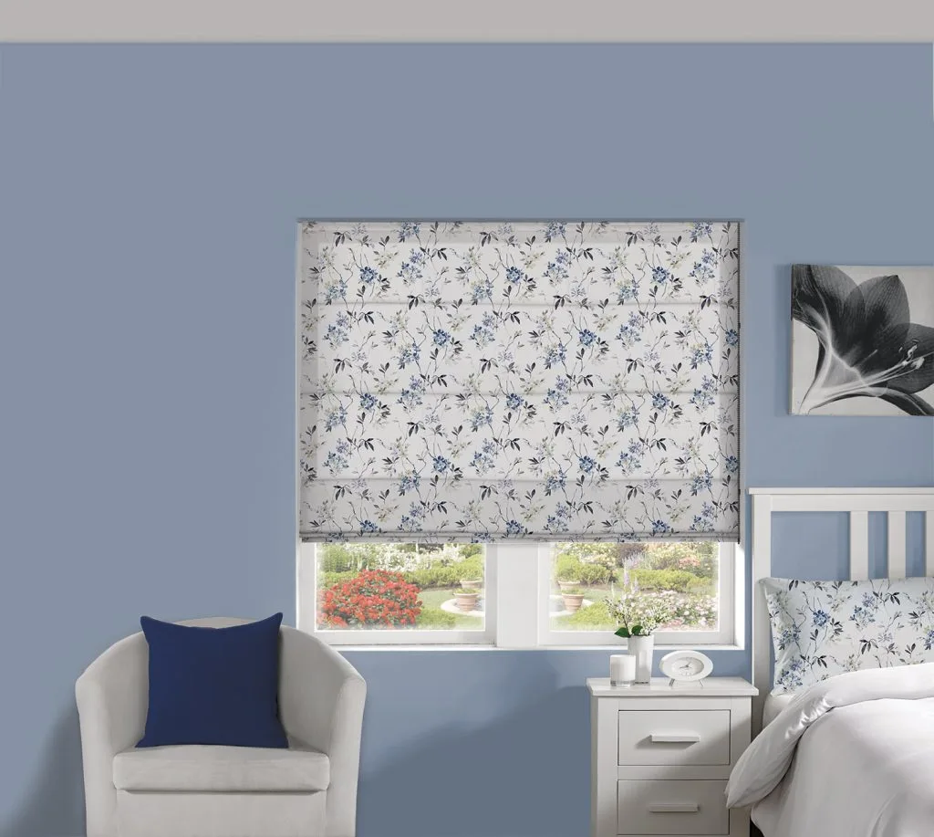 Blossom Lagoon - Roman Blind